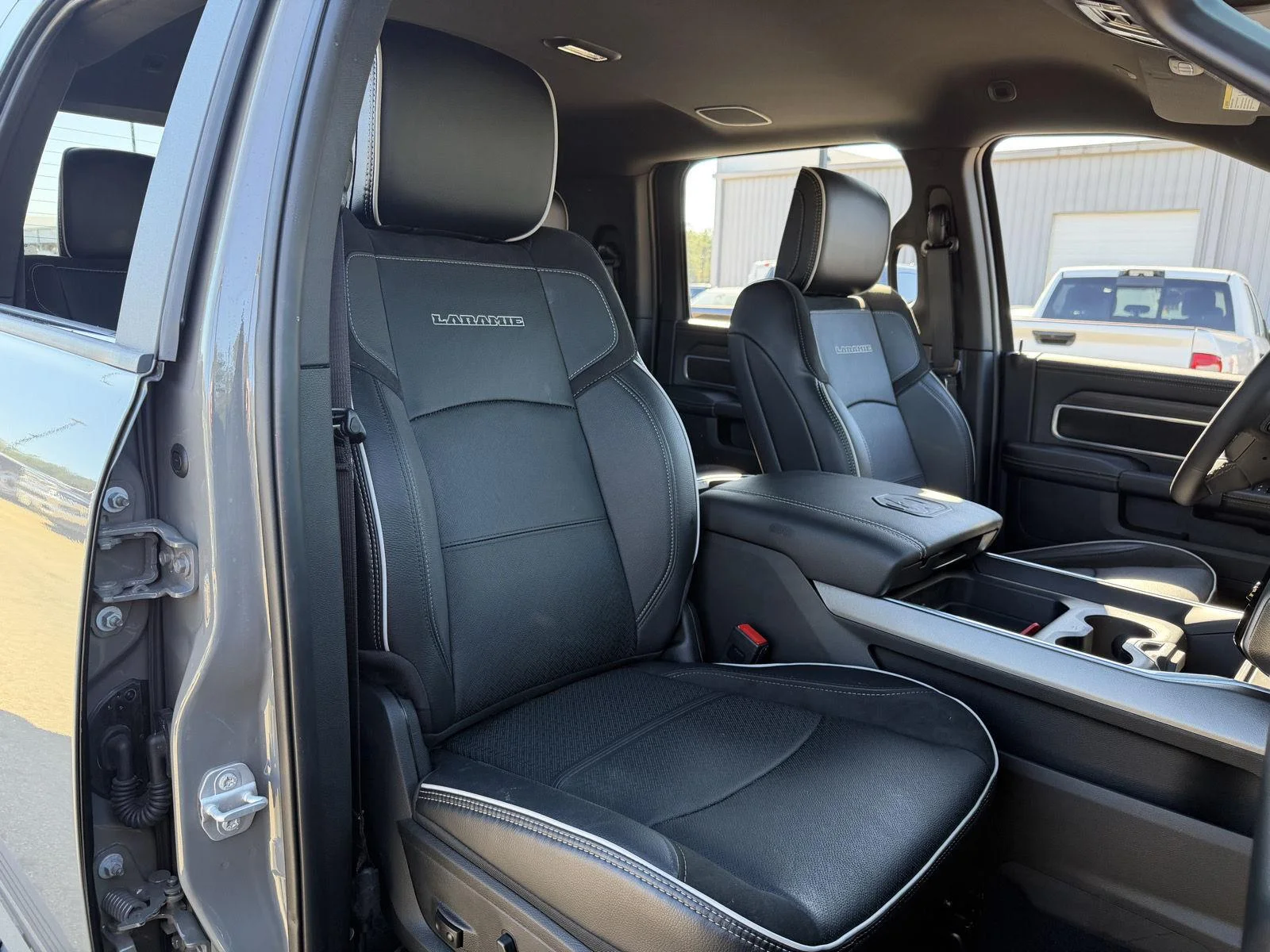Used 2026 Ceramic Gray Clearcoat Ram Laramie image 22