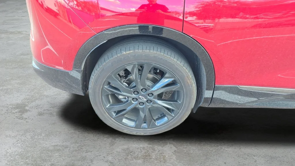 Used 2019 Red Chevrolet RS image 23