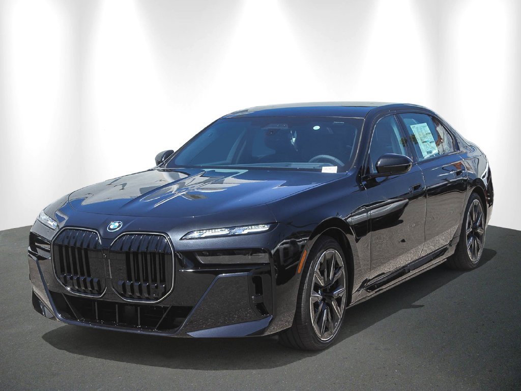 2026 BMW 7 Series photo 3