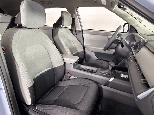 New 2027 Pale Gray Kia S image 23