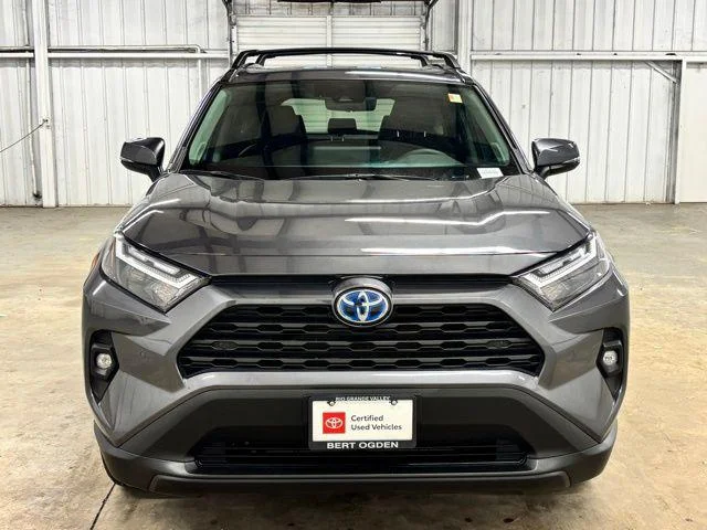 Used 2024 MAGNETIC GRAY MET. Toyota  image 2