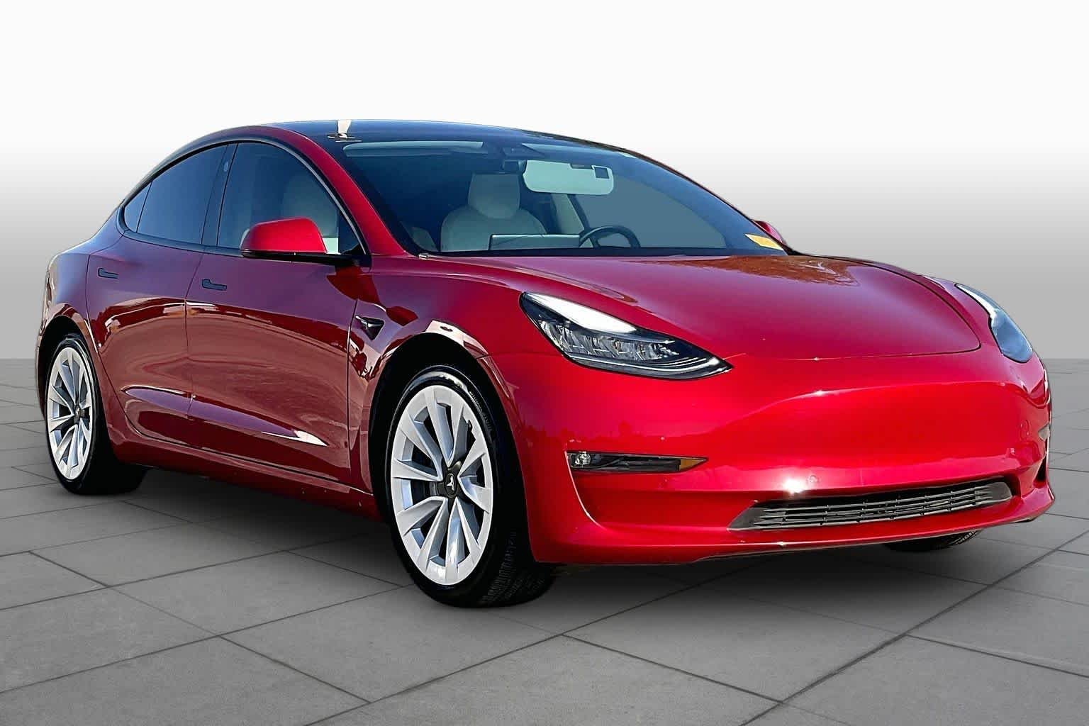Used 2021 RED Tesla Long Range image 2
