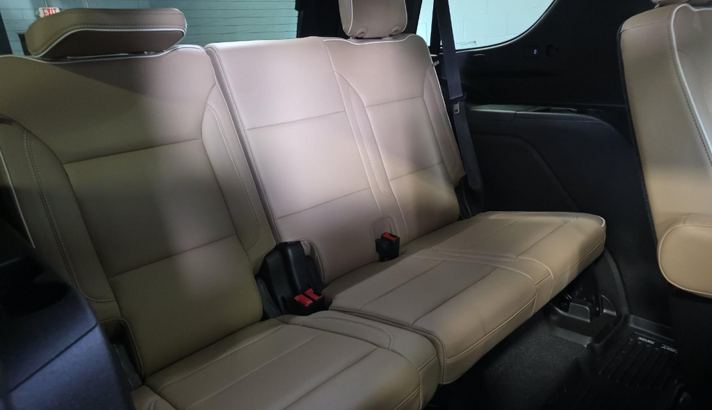 Used 2021 White Chevrolet Premier image 35