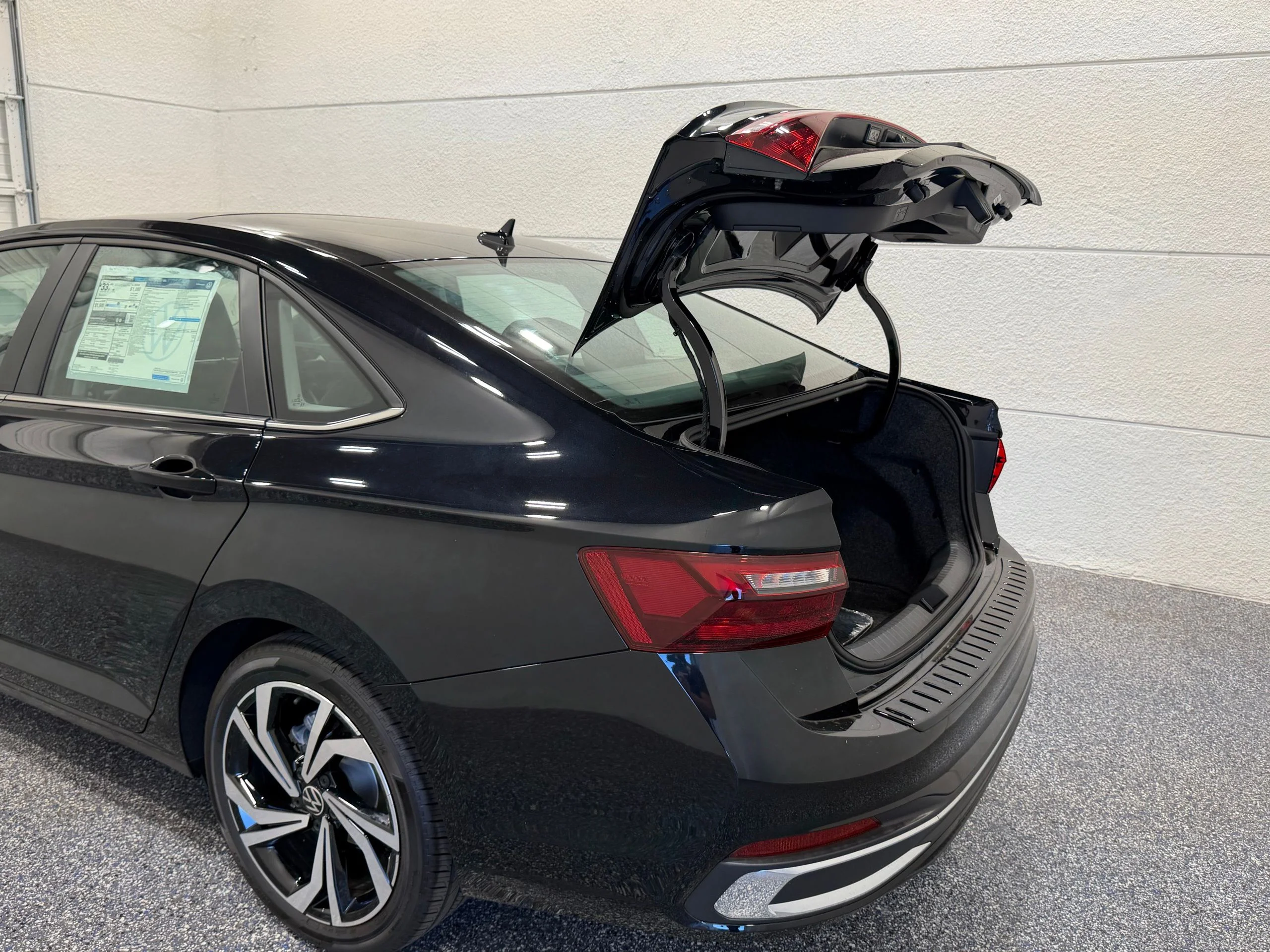 New 2026 Black Volkswagen 1.5T SEL image 24