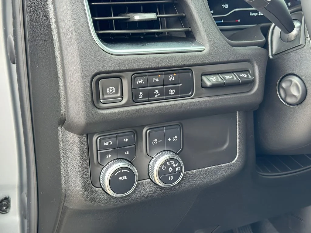 Used 2023 Silver GMC AT4 image 15
