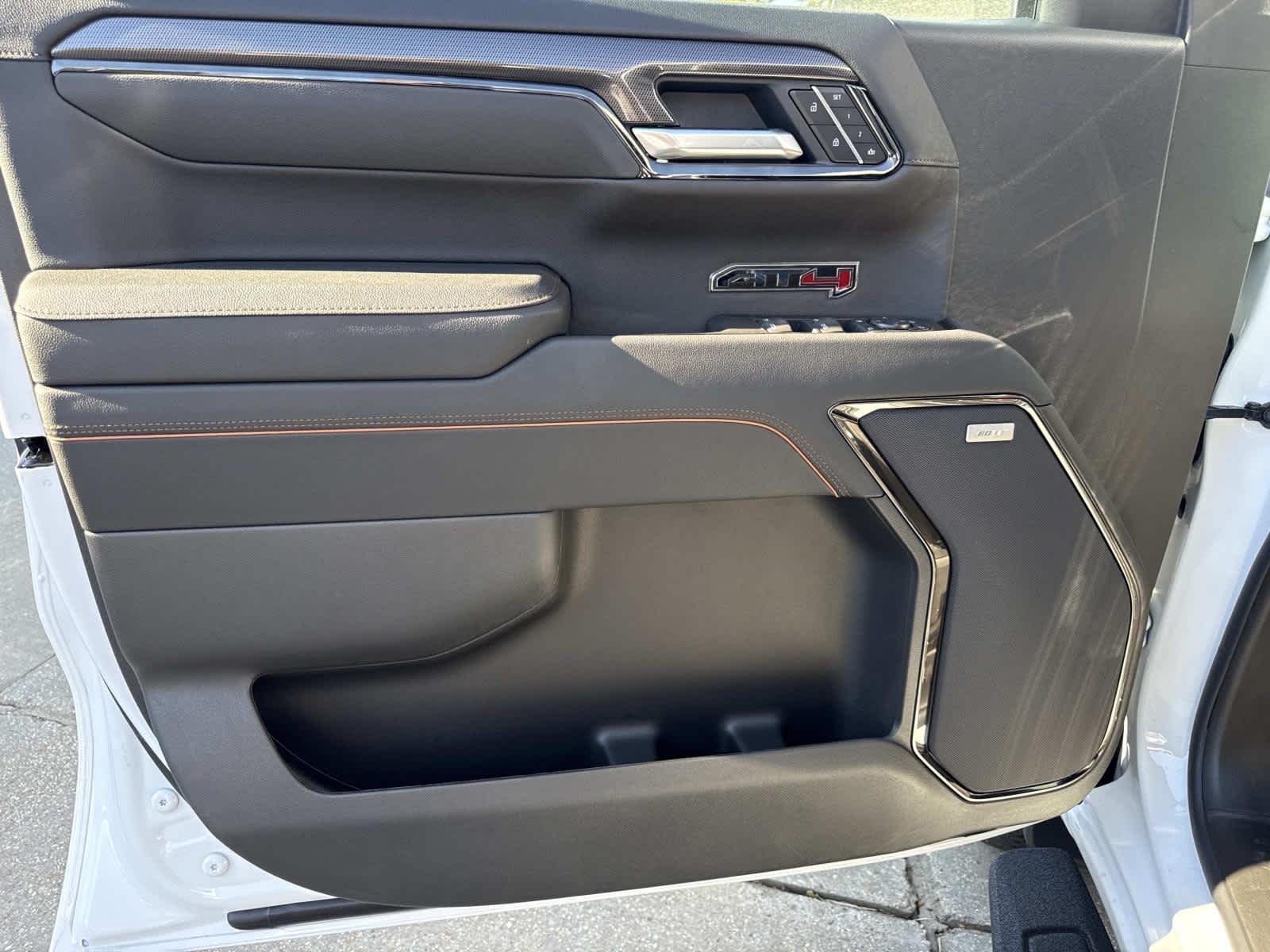 2026 GMC Sierra 1500 AT4 - Photo 11
