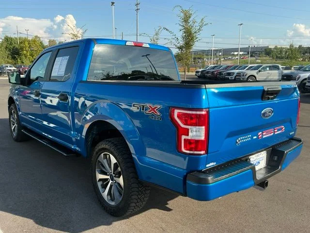 Used 2019 Blue Metallic Ford XL image 8