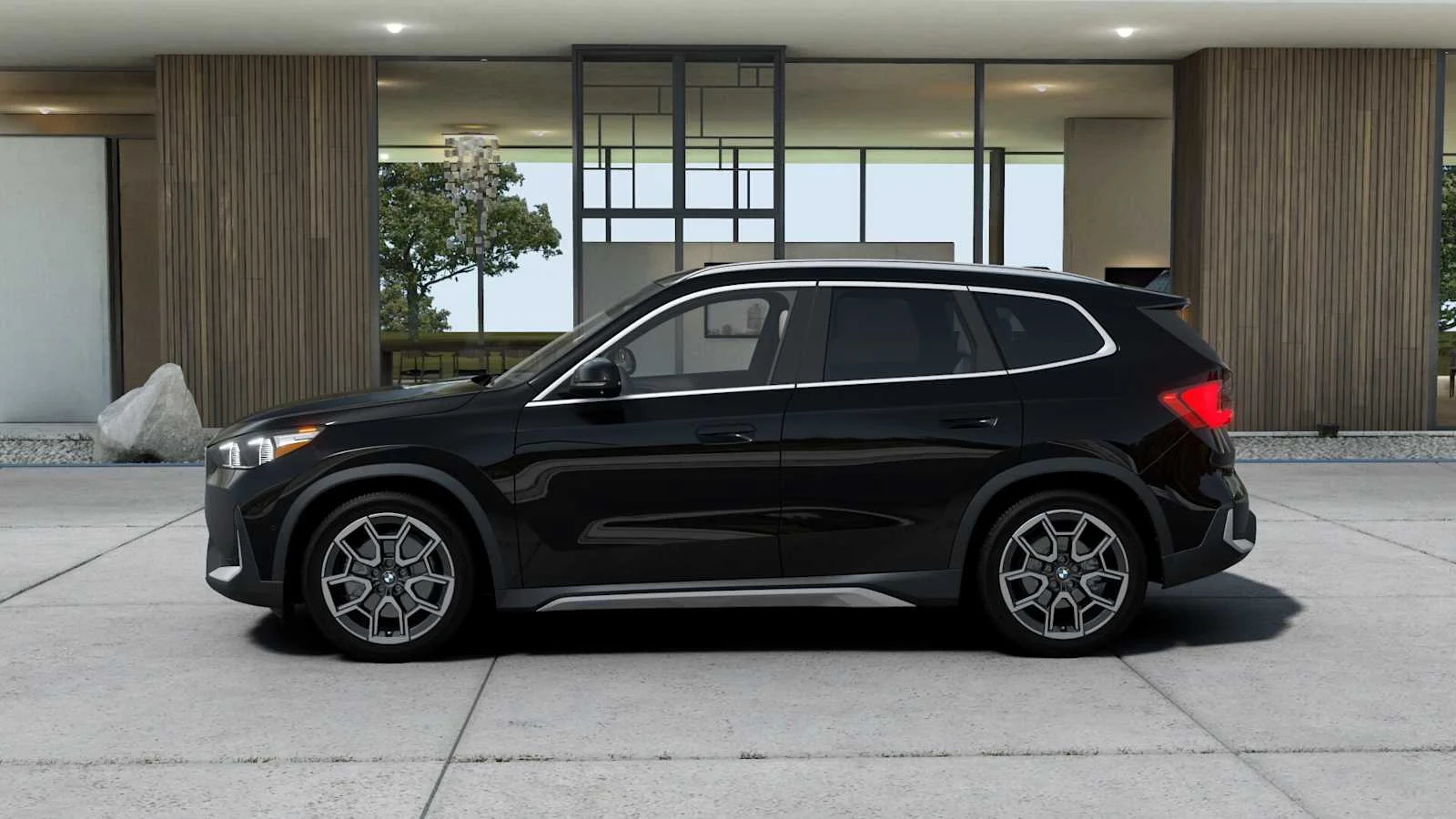 Used 2026 Black Sapphire Metallic BMW xDrive28i image 4