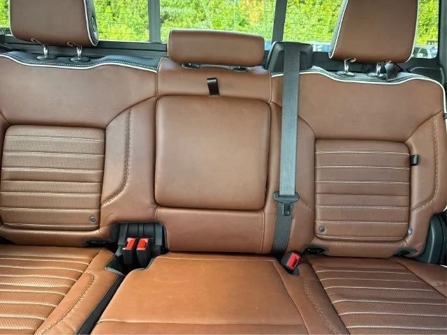 Used 2024 Onyx Black GMC Denali Ultimate image 22