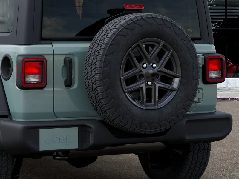 New 2026 Earl Clearcoat Jeep Sport S image 39