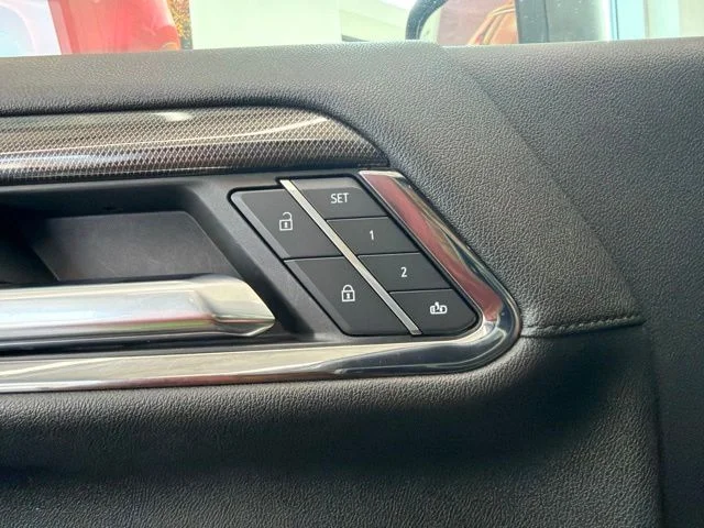 Used 2024 Gray GMC AT4 image 21
