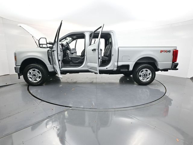 New 2026 Avalanche Ford F-250® XLT image 50