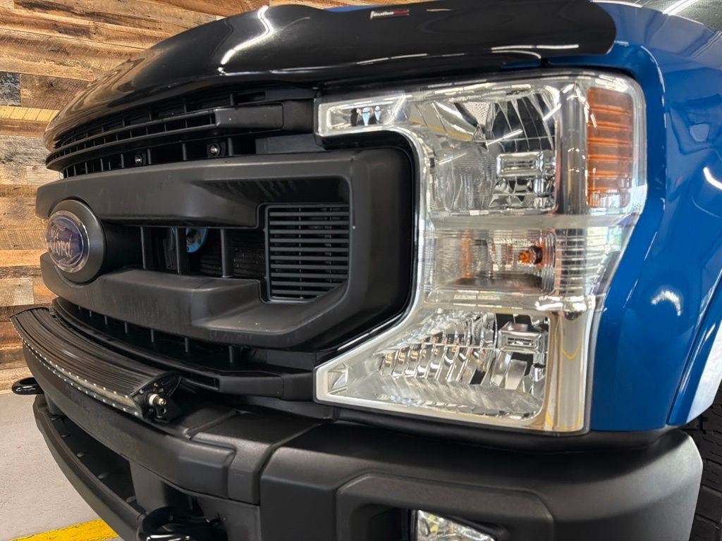 Used 2020 Blue Metallic Ford XLT image 11