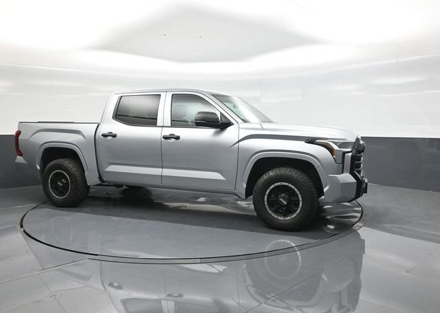 Used 2024 Silver Toyota SR image 17