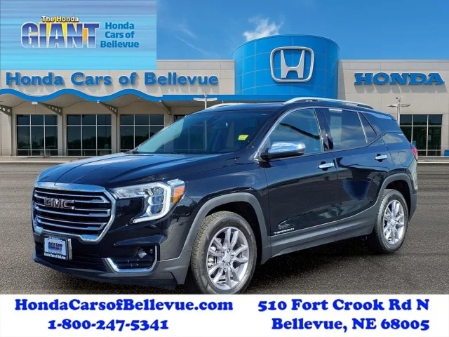 2024 GMC Terrain SLT AWD's photo