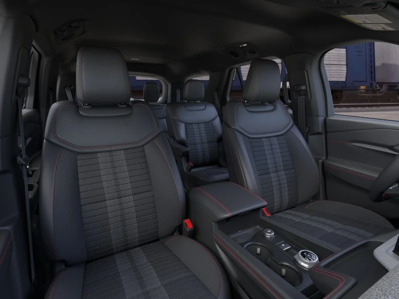 New 2026 Space White Metallic Ford ST-Line image 10