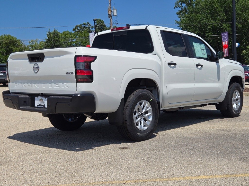 New 2026 Glacier White Nissan Crew Cab S image 12