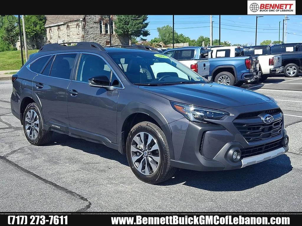 2025 Subaru Outback Limited's photo