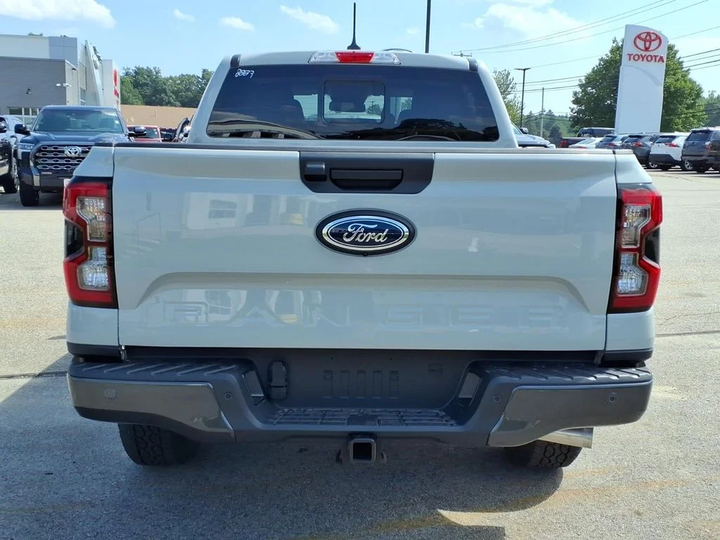 Used 2026 White Ford XLT image 5