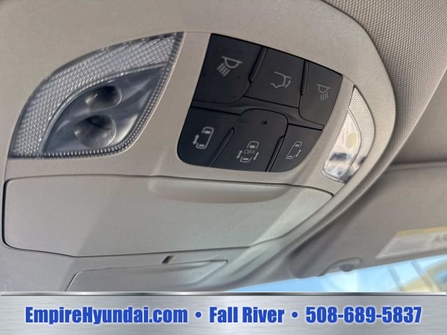 2023 Chrysler Pacifica Hybrid Touring L - Photo 28