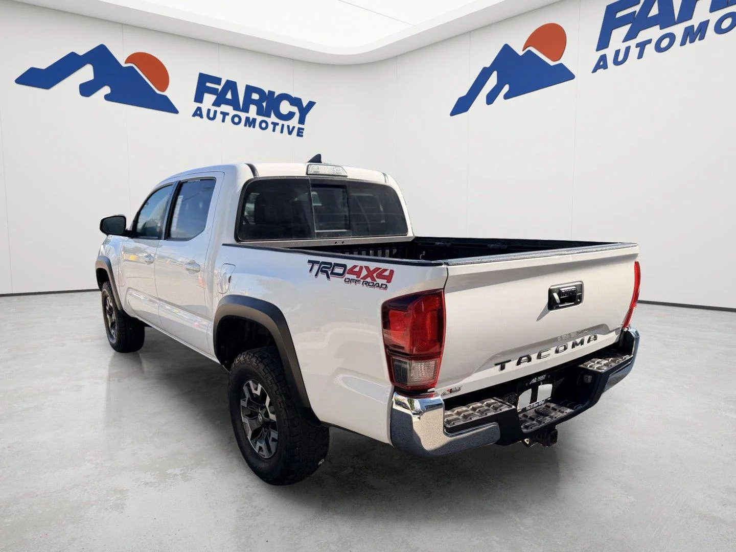Used 2019 Super White Toyota TRD Off Road image 4