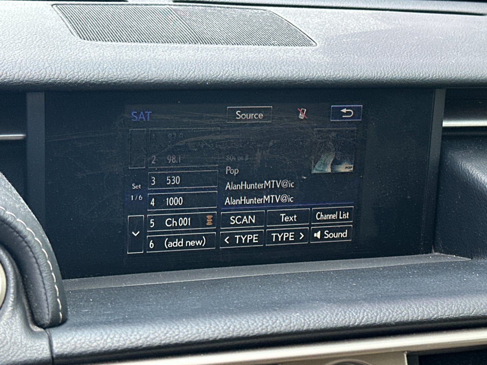 Used 2015 Ultra White Lexus 350 image 17