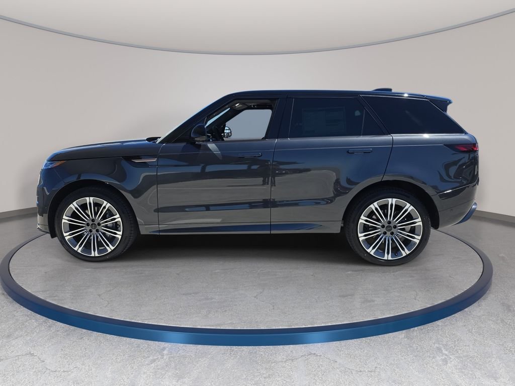 New 2026 Carpathian Grey Land Rover Dynamic SE image 8
