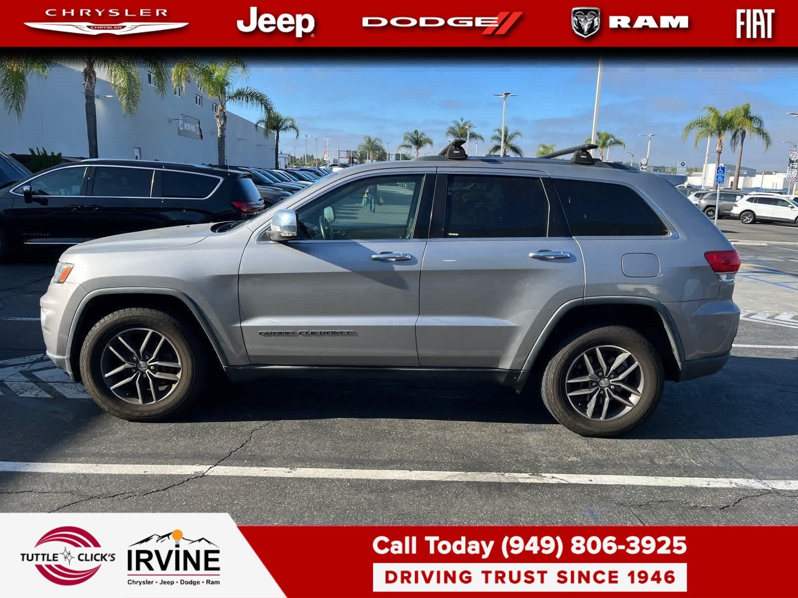 Used 2017 Billet Silver Metallic Clearcoat Jeep Limited image 1
