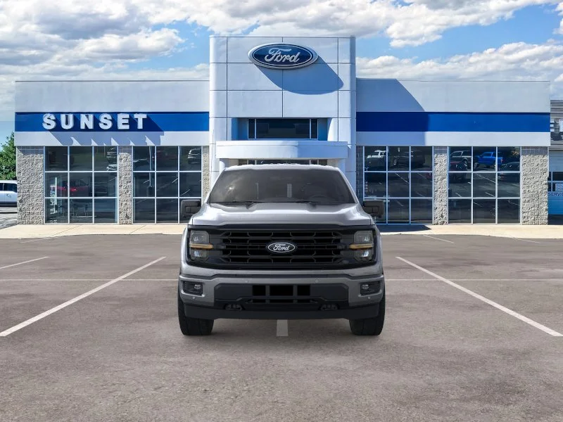 New 2026 Carbonized Gray Metallic Ford XLT image 6