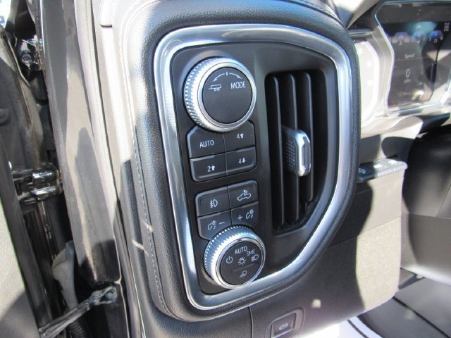 Used 2020 ONYX BLACK GMC Denali image 18