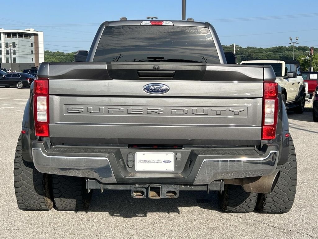 Used 2022 Carbonized Gray Metallic Ford XLT image 5