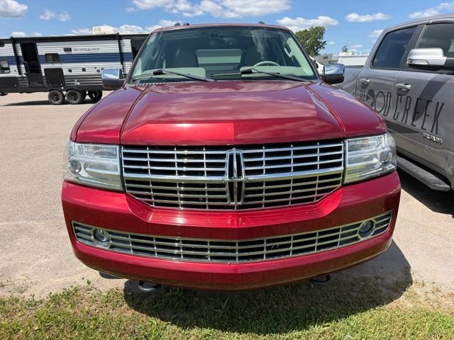 Used 2014 Ruby Red Metallic Lincoln Base image 2