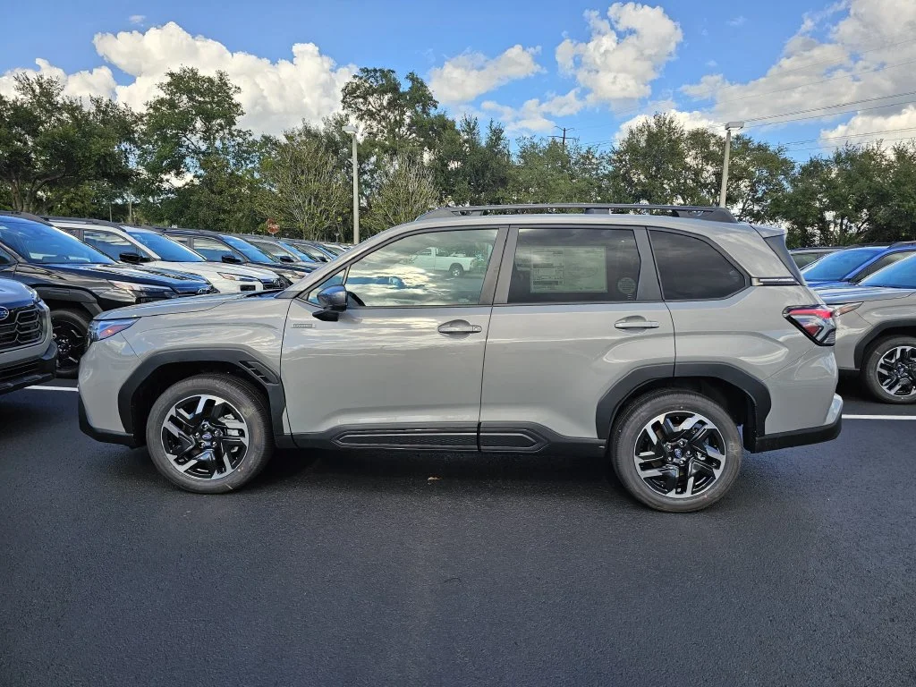 New 2026 RIVER ROCK PEARL Subaru Limited Hybrid image 5