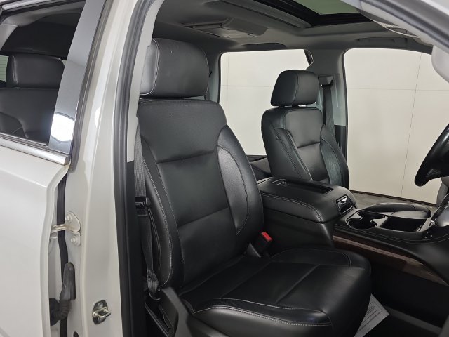 Used 2018 WHITE FROST TRICOAT GMC SLT image 33