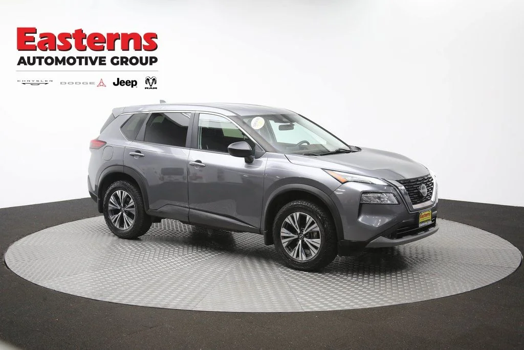 Used 2023 Gray Nissan SV image 48