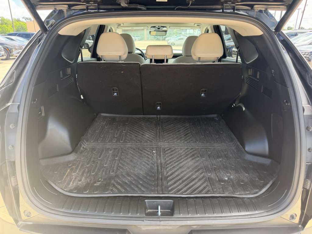 Used 2024 Black Pearl Hyundai Limited image 31