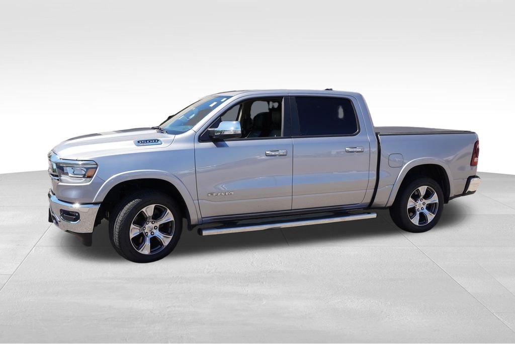 Used 2021 Billet Silver Metallic Clearcoat Ram Laramie image 10