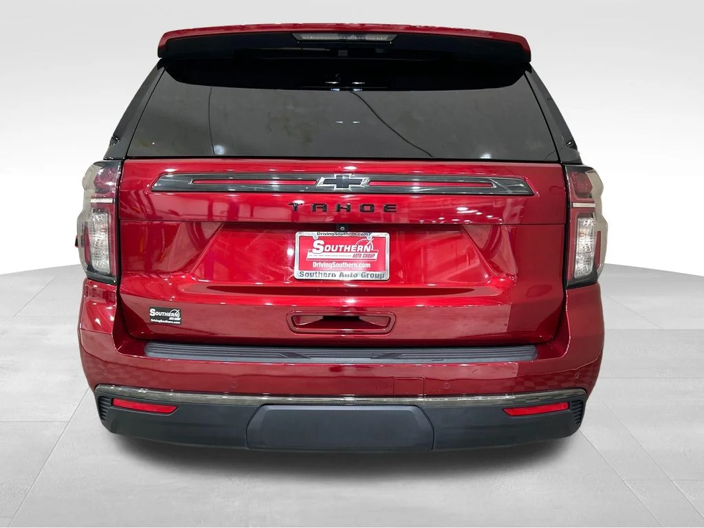 Used 2022 Red Chevrolet Z71 image 4