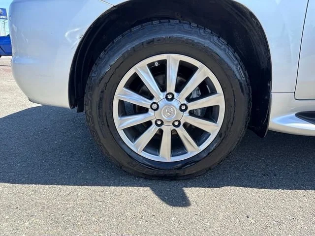 Used 2011 Black Lexus 570 image 28