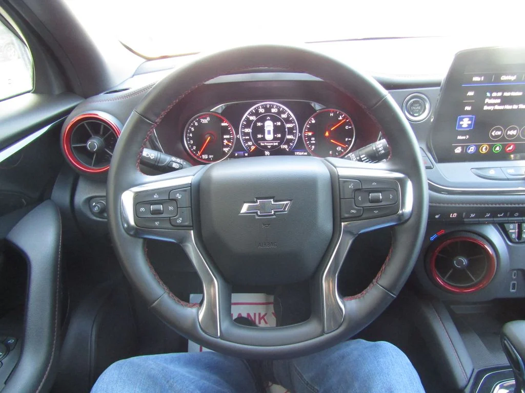 Used 2025 Black Chevrolet RS image 26