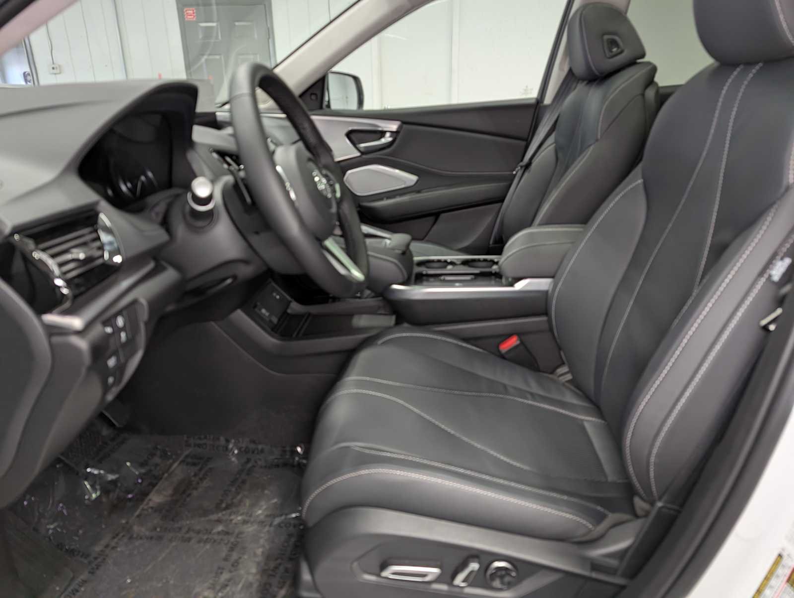 New 2026 Platinum White Pearl Acura w/Technology Package image 5