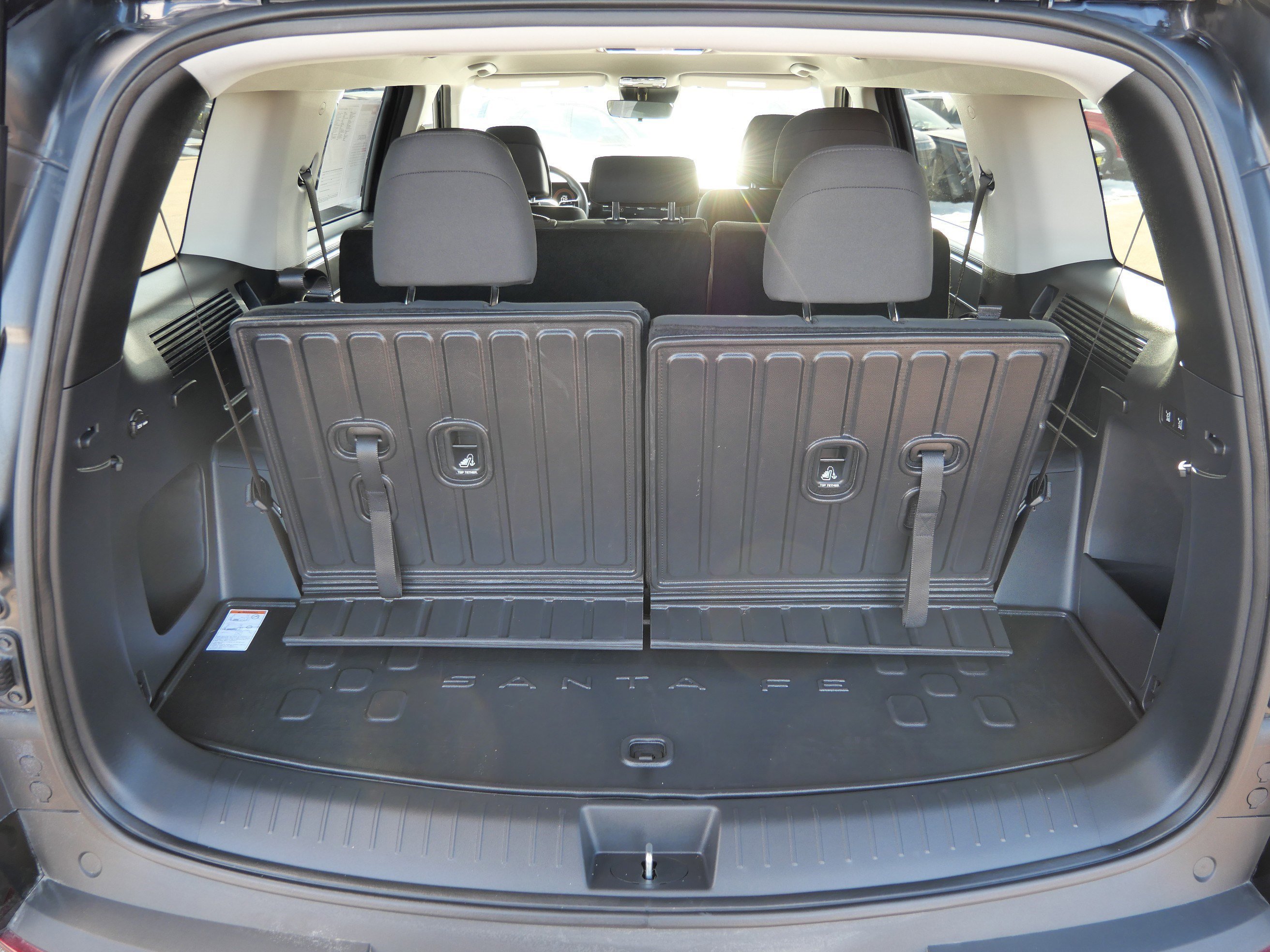 2026 Hyundai Santa Fe SE - Photo 18