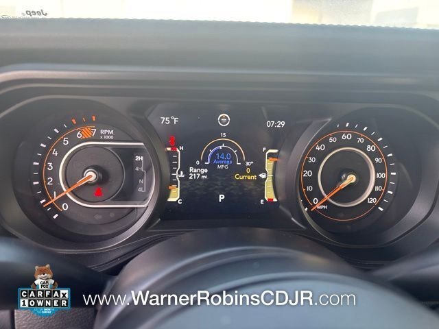 Used 2024 Gray Jeep Rubicon image 6