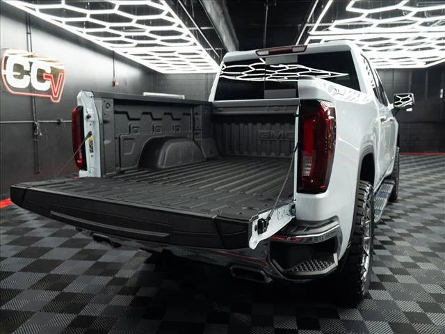 New 2026 Glacier White Tricoat GMC SLT image 42