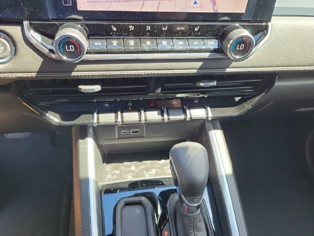2026 Chevrolet Colorado LT - Photo 30