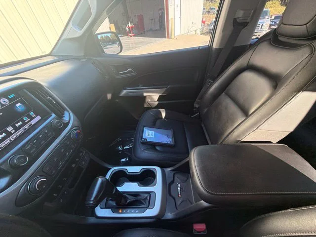 Used 2018 White Chevrolet ZR2 image 22