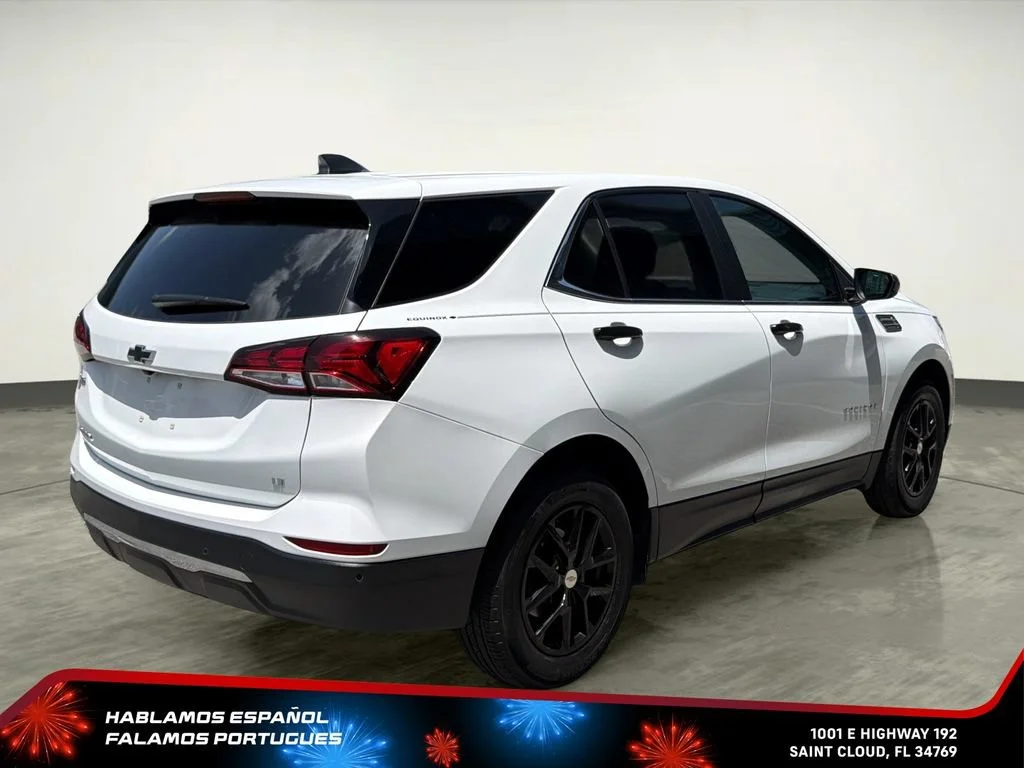 Used 2024 Summit White Chevrolet LT image 6