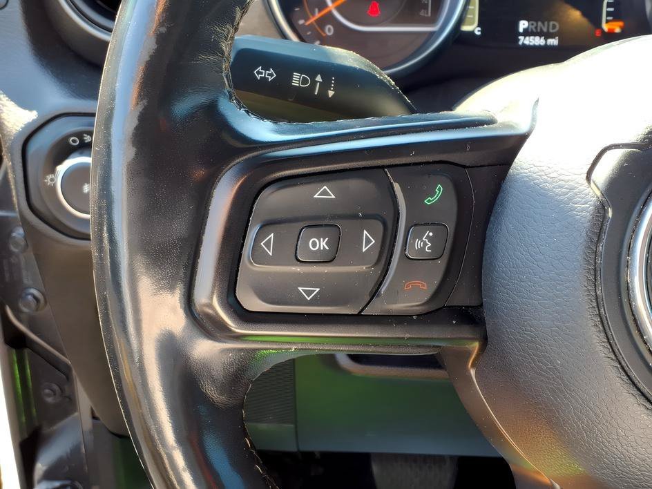 Used 2019 Granite Crystal Metallic Clearcoat Jeep Sport Altitude image 28