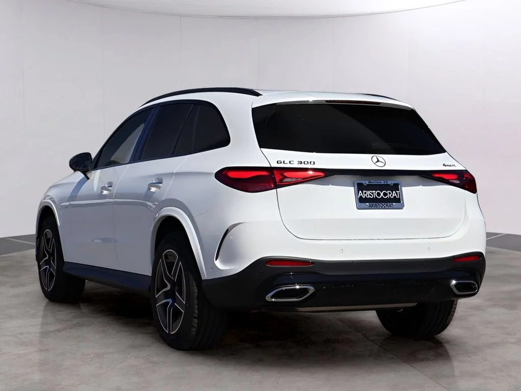 New 2026 Polar White Mercedes-Benz GLC 300 image 47
