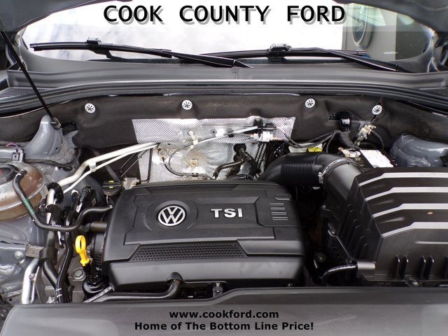 Used 2021 Pure Gray Volkswagen 2.0T SE w/Technology image 22
